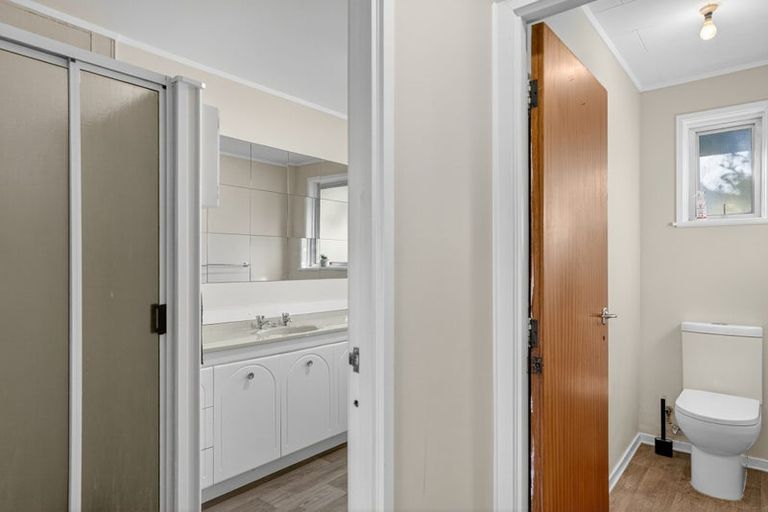 Photo of property in 19a Mccrystal Avenue, Bucklands Beach, Auckland, 2012