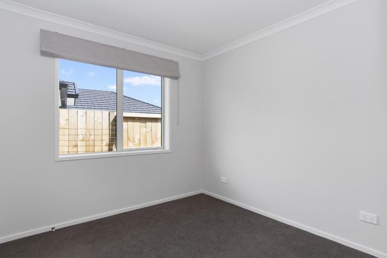 Photo of property in 57 Kahuparere Crescent, Pyes Pa, Tauranga, 3112