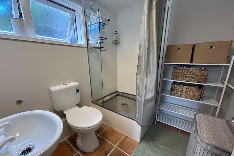 Photo of property in 1/6 Stansfield Place, Sunnyhills, Auckland, 2010