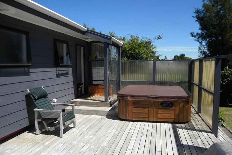 Photo of property in 103 Taylor Avenue, Te Awamutu, 3800