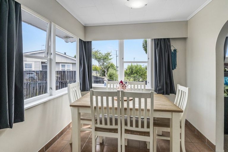 Photo of property in 38 Parsons Avenue, Levin, 5510