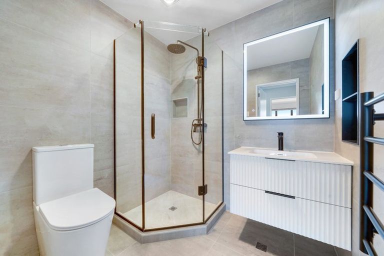 Photo of property in 39f Huia Road, Papatoetoe, Auckland, 2025