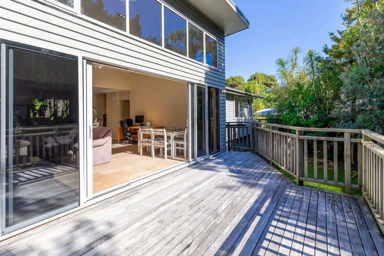 Photo of property in 4 Berne Place, Birkenhead, Auckland, 0626