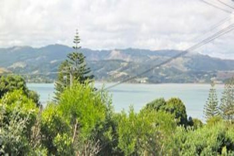 Photo of property in 132 Paremata Road, Paremata, Porirua, 5024