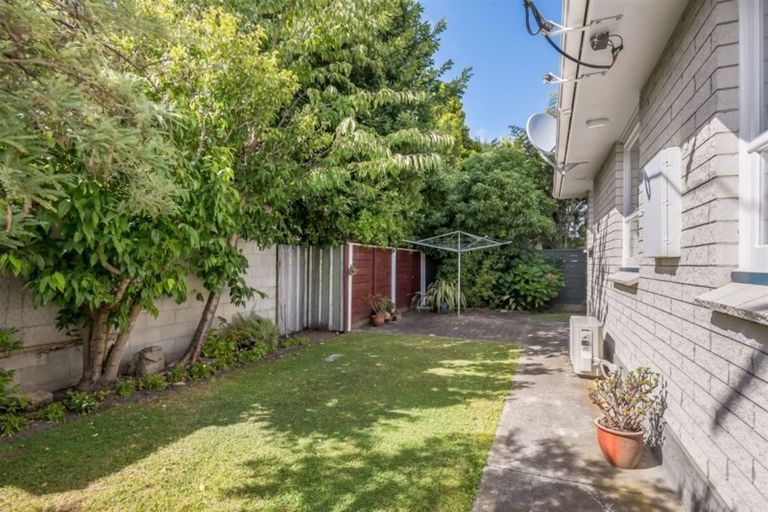 Photo of property in 1/8 Derwent Lee Grove, Epuni, Lower Hutt, 5011