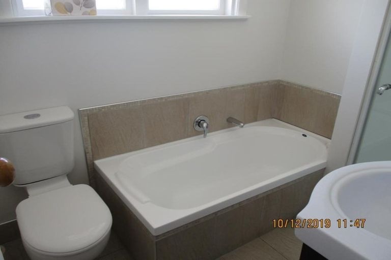 Photo of property in 108 Main Road, Titahi Bay, Porirua, 5022