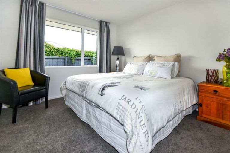 Photo of property in 70 Silver Peaks Drive, West Melton, 7618