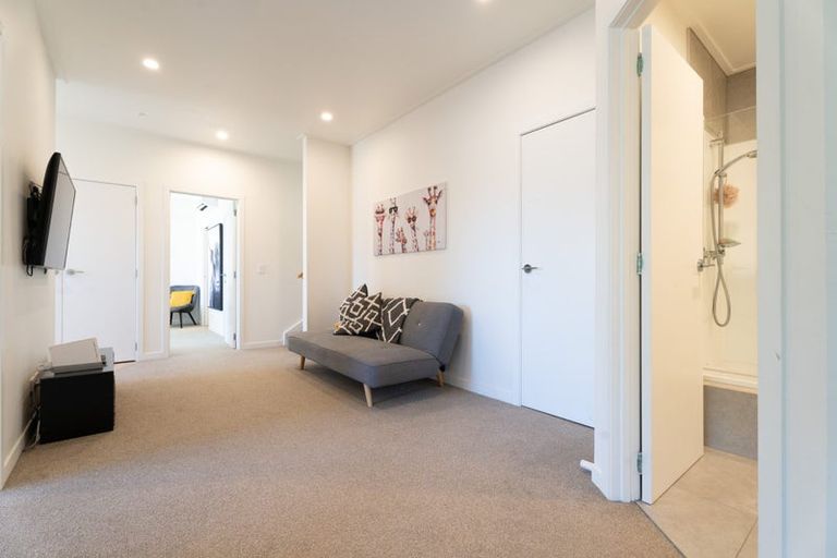 Photo of property in 2a Mapplebeck Street, Titahi Bay, Porirua, 5022