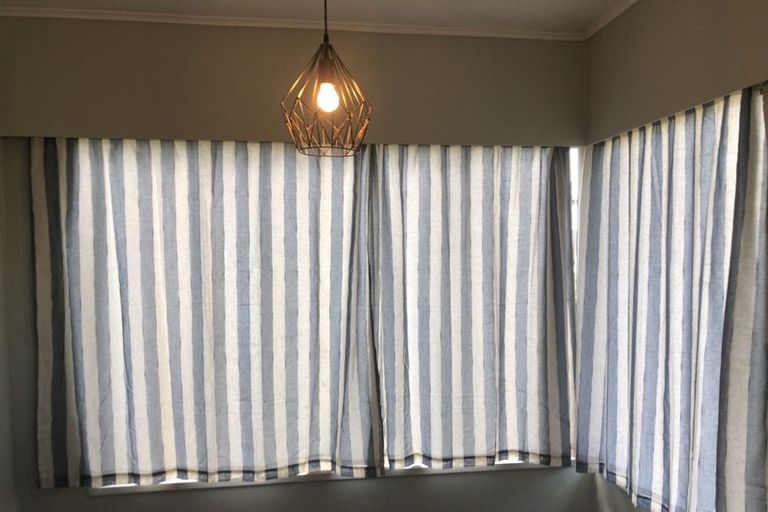 Photo of property in 490 Don Buck Road, Massey, Auckland, 0614