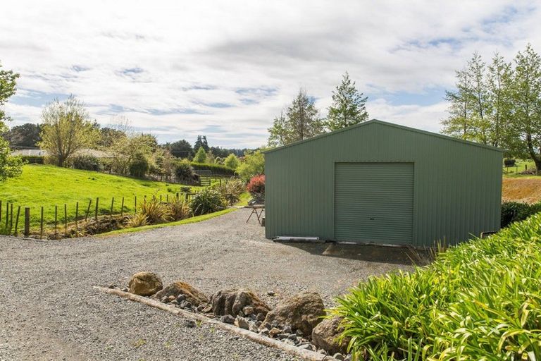 Photo of property in 145 Smith Road, Dannevirke, 4978