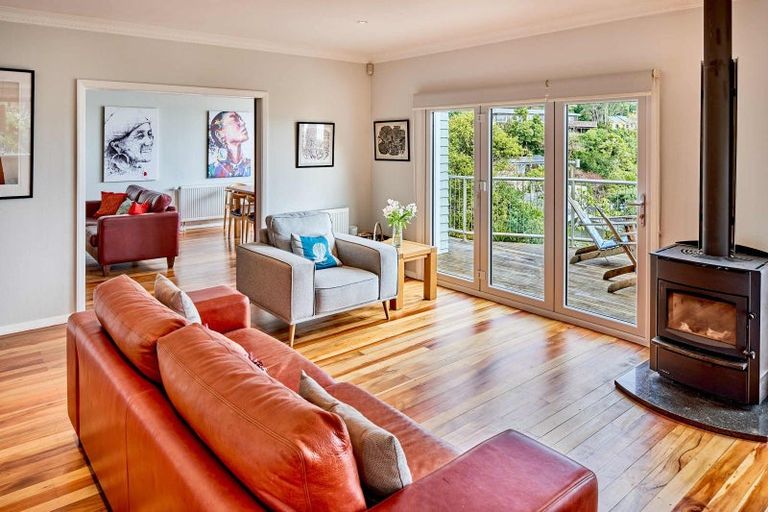 Photo of property in 13 Taumaru Avenue, Lowry Bay, Lower Hutt, 5013