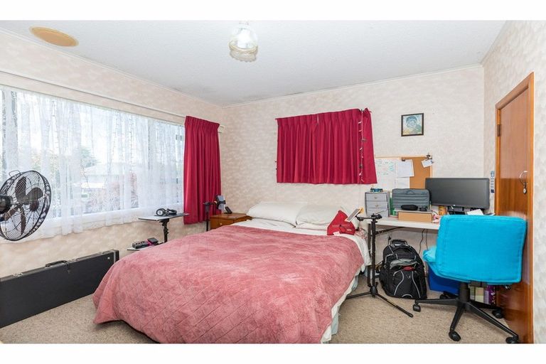 Photo of property in 64 Pine Avenue, Melville, Hamilton, 3206