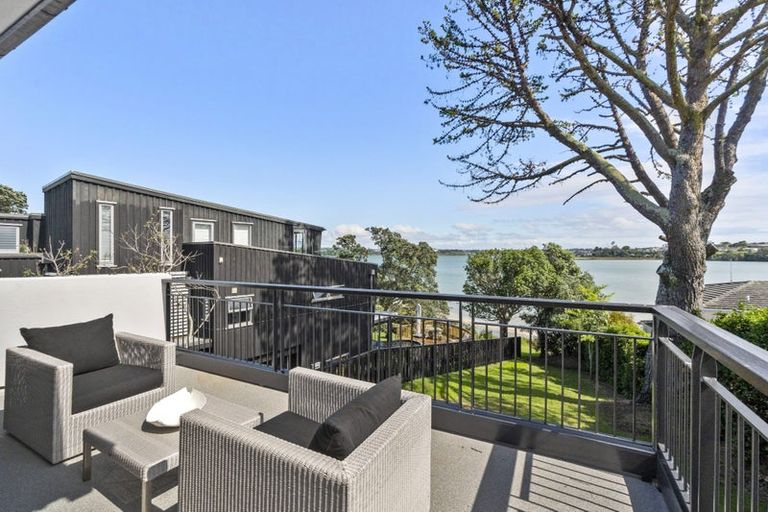 Photo of property in 63a Beresford Street, Bayswater, Auckland, 0622