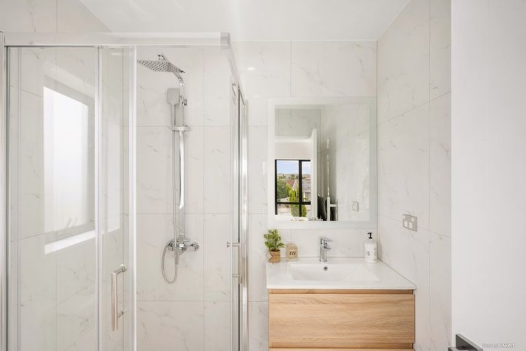 Photo of property in 27a Ben Lora Place, Mangere East, Auckland, 2024