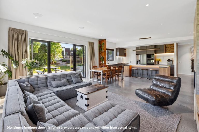 Photo of property in 4 Takahe Lane, Wanaka, 9305