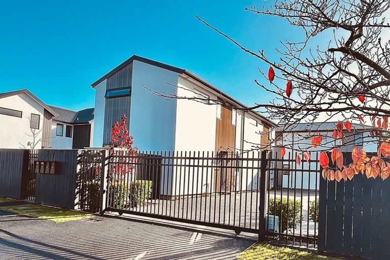 Photo of property in 3/27 Winton Street, St Albans, Christchurch, 8014