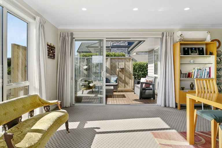 Photo of property in 10 Loloma Way, Wharewaka, Taupo, 3330