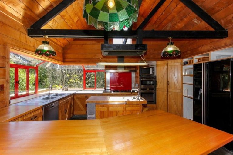 Photo of property in 22b Sequoia Grove, Merrilands, New Plymouth, 4312