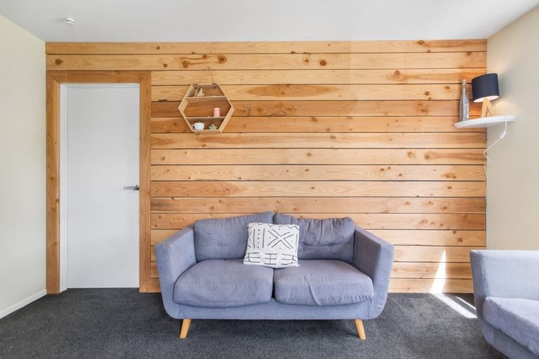 Photo of property in 17a Lawrence Street, Bannockburn, Cromwell, 9384