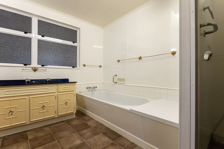 Photo of property in 5 Middleton Road, Paraparaumu Beach, Paraparaumu, 5032