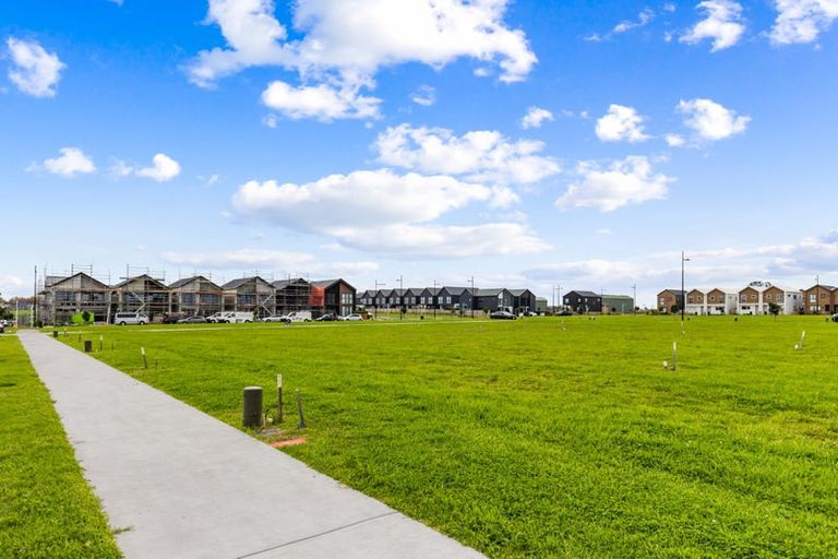 Photo of property in 25 Black Angus Boulevard, Karaka, 2580
