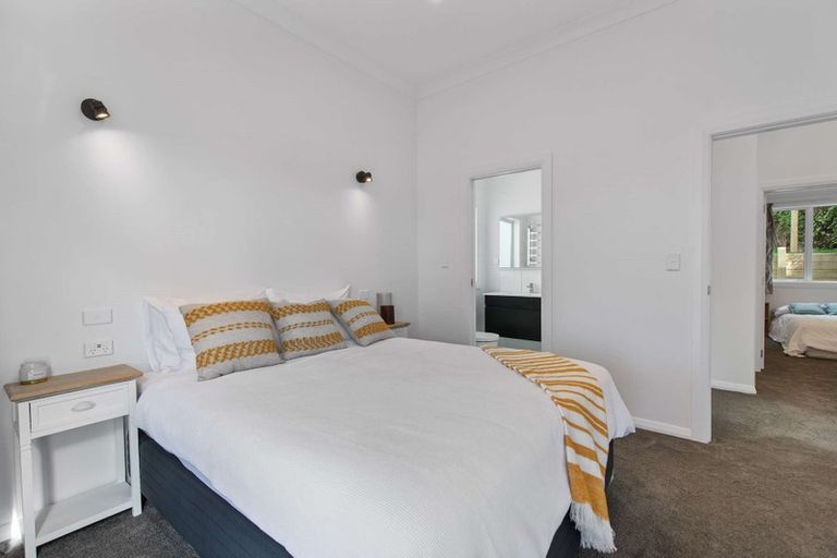 Photo of property in 498 Evans Bay Parade, Hataitai, Wellington, 6021