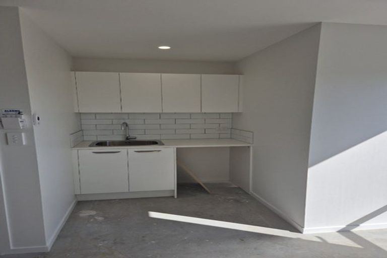 Photo of property in 25 Allan Avenue, Lytton West, 4071