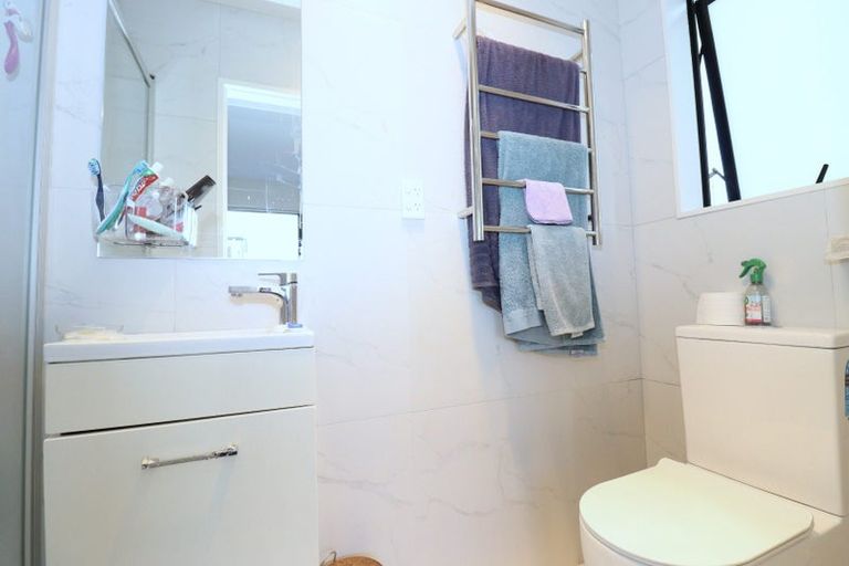 Photo of property in 25b Tributary Parade, Karaka, Papakura, 2113