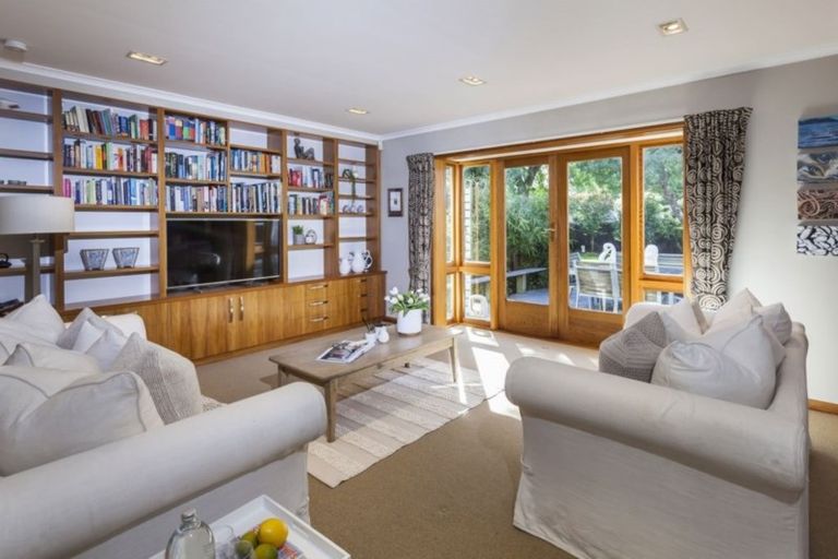 Photo of property in 100 Brookside Terrace, Bryndwr, Christchurch, 8053