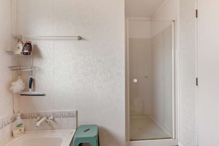 Photo of property in 14a Campbell Place, Papakura, 2110