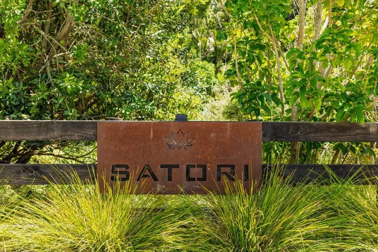 Photo of property in 6 Te Pahi River Drive, Paparoa, Maungaturoto, 0583