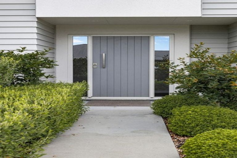 Photo of property in 46 Plescher Crescent, Leamington, Cambridge, 3432