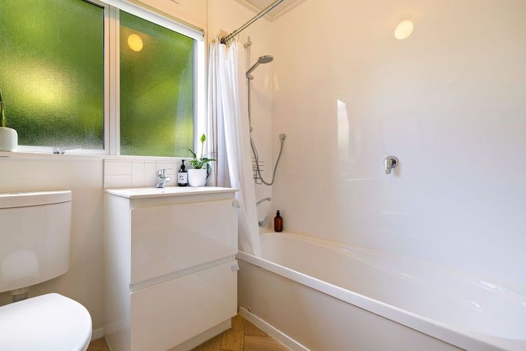 Photo of property in 5 Kiely Lane, Queenstown, 9300