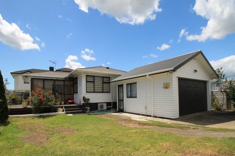 Photo of property in 46a Ranfurly Road, Papatoetoe, Auckland, 2104