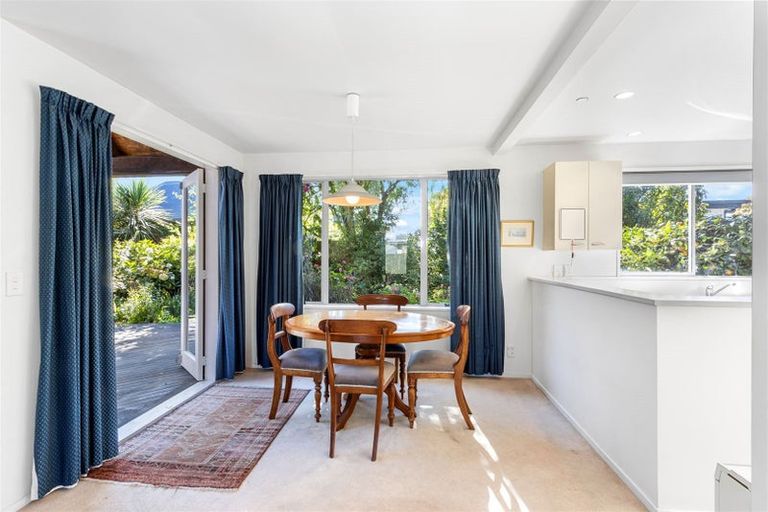 Photo of property in 12a Westburn Terrace, Burnside, Christchurch, 8041