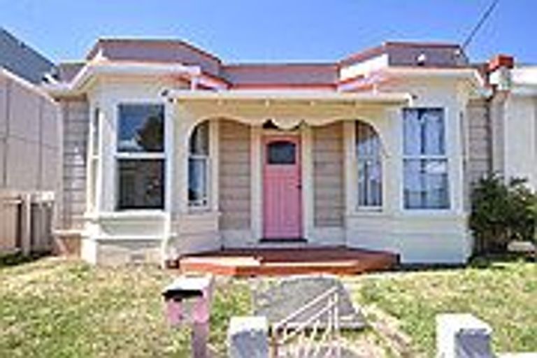 Photo of property in 9 Hyde Street, North Dunedin, Dunedin, 9016