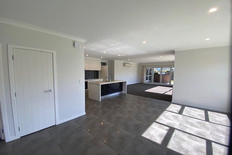Photo of property in 12 Percy Berry Place, Havelock North, 4130