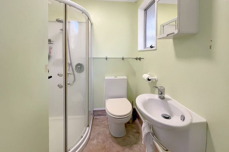 Photo of property in 35 Maxwells Line, Awapuni, Palmerston North, 4412