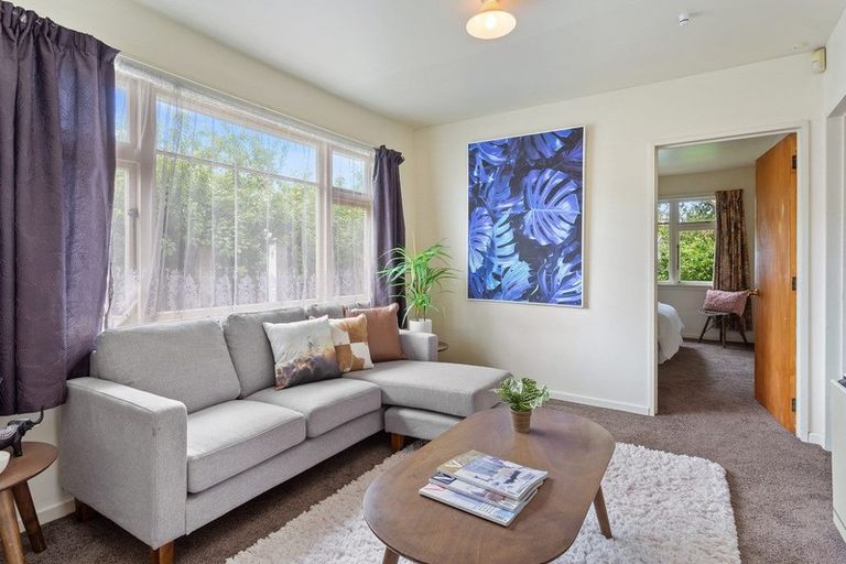 Photo of property in 1/180 Avonhead Road, Avonhead, Christchurch, 8042