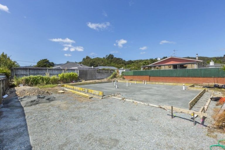 Photo of property in 16a Ebdentown Street, Ebdentown, Upper Hutt, 5018