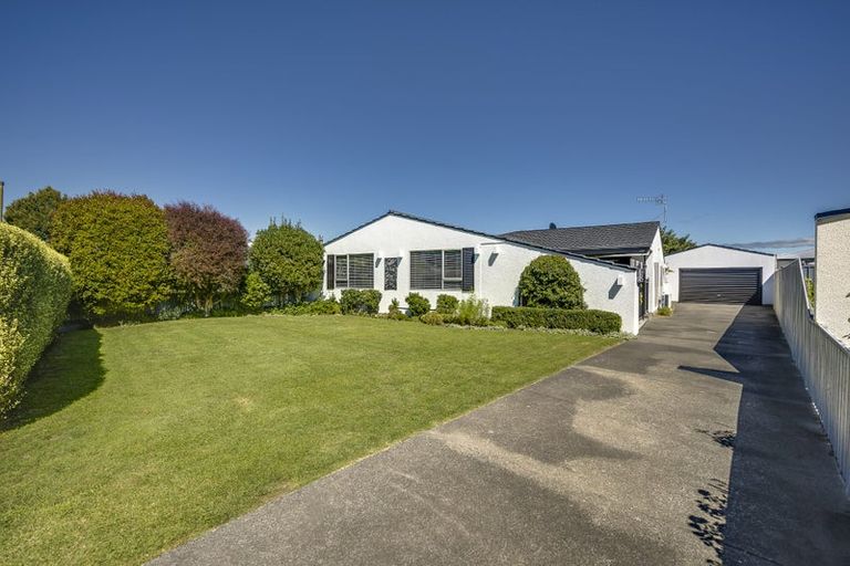 Photo of property in 4 Laurent Place, Greenmeadows, Napier, 4112