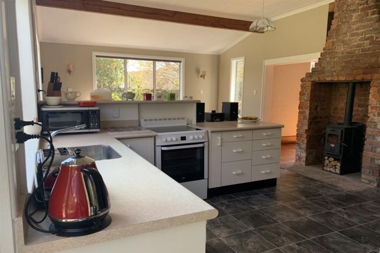 Photo of property in 25 Portia Street, Stratford, 4332