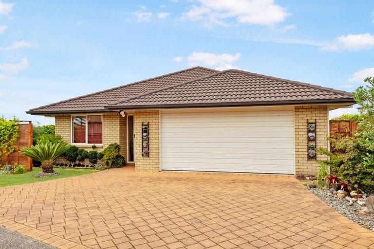 Photo of property in 27 Malta Crescent, Katikati, 3129