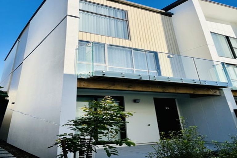 Photo of property in 29 Hinonga Loop, Silverdale, 0932