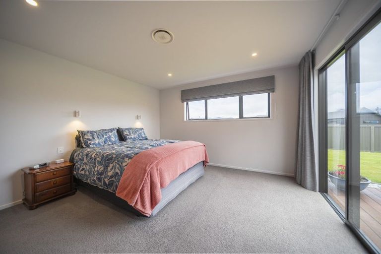 Photo of property in 43 South Arm Drive, Te Anau, 9600
