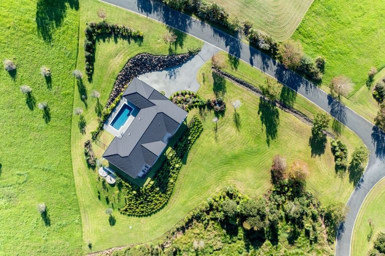 Photo of property in 53 Robert Hastie Drive, Mangawhai, 0573
