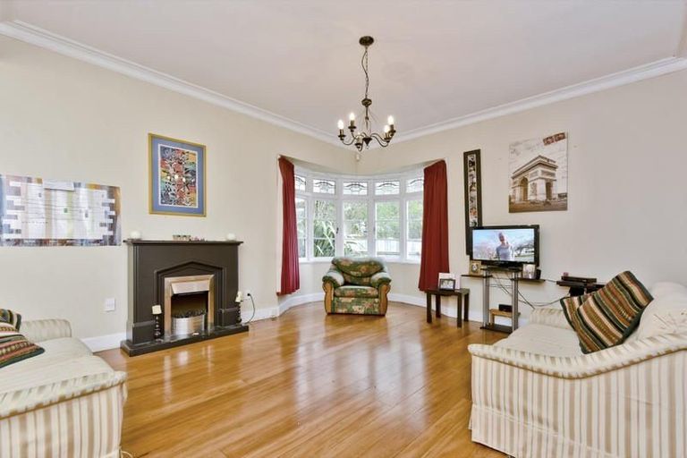 Photo of property in 27 Princes Street, Pukekohe, 2120