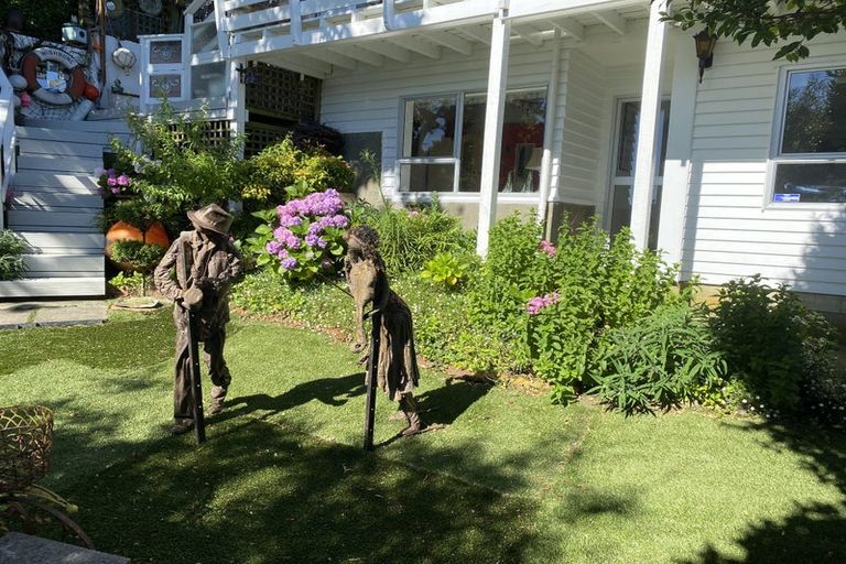 Photo of property in 99 Otaki Street, Miramar, Wellington, 6022