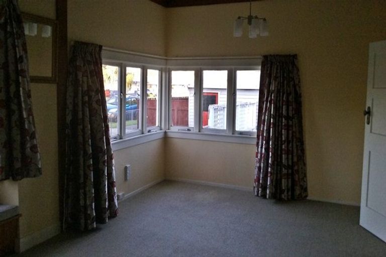 Photo of property in 52 Manapouri Crescent, Hokowhitu, Palmerston North, 4410