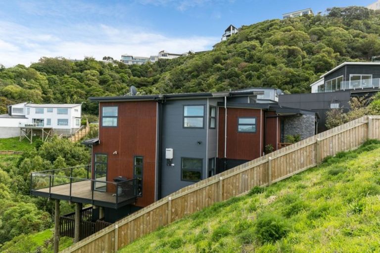 Photo of property in 6 Satchell Way, Kaiwharawhara, Wellington, 6035